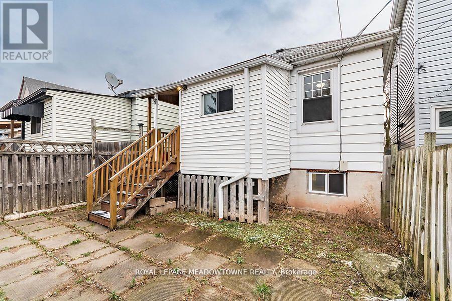 77 Province Street N, Hamilton (Crown Point), Ontario  L8H 4H5 - Photo 32 - X12441825