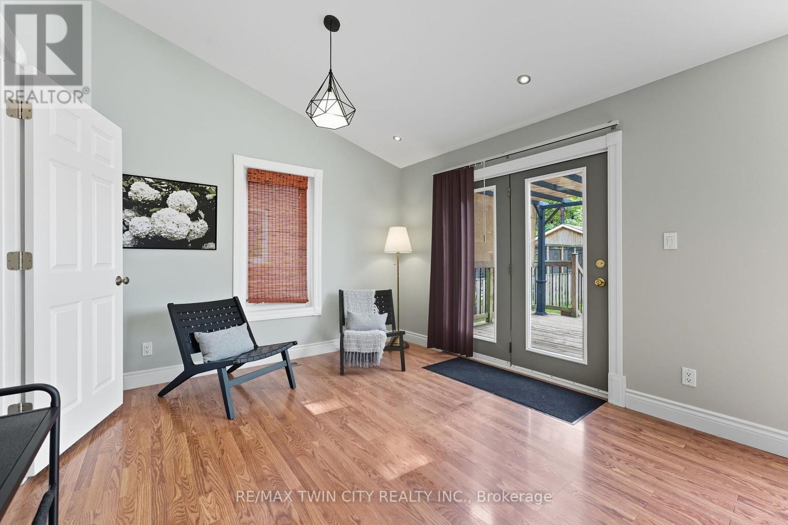 1 Ontario Street, Brantford, Ontario  N3S 2B7 - Photo 13 - X12441830