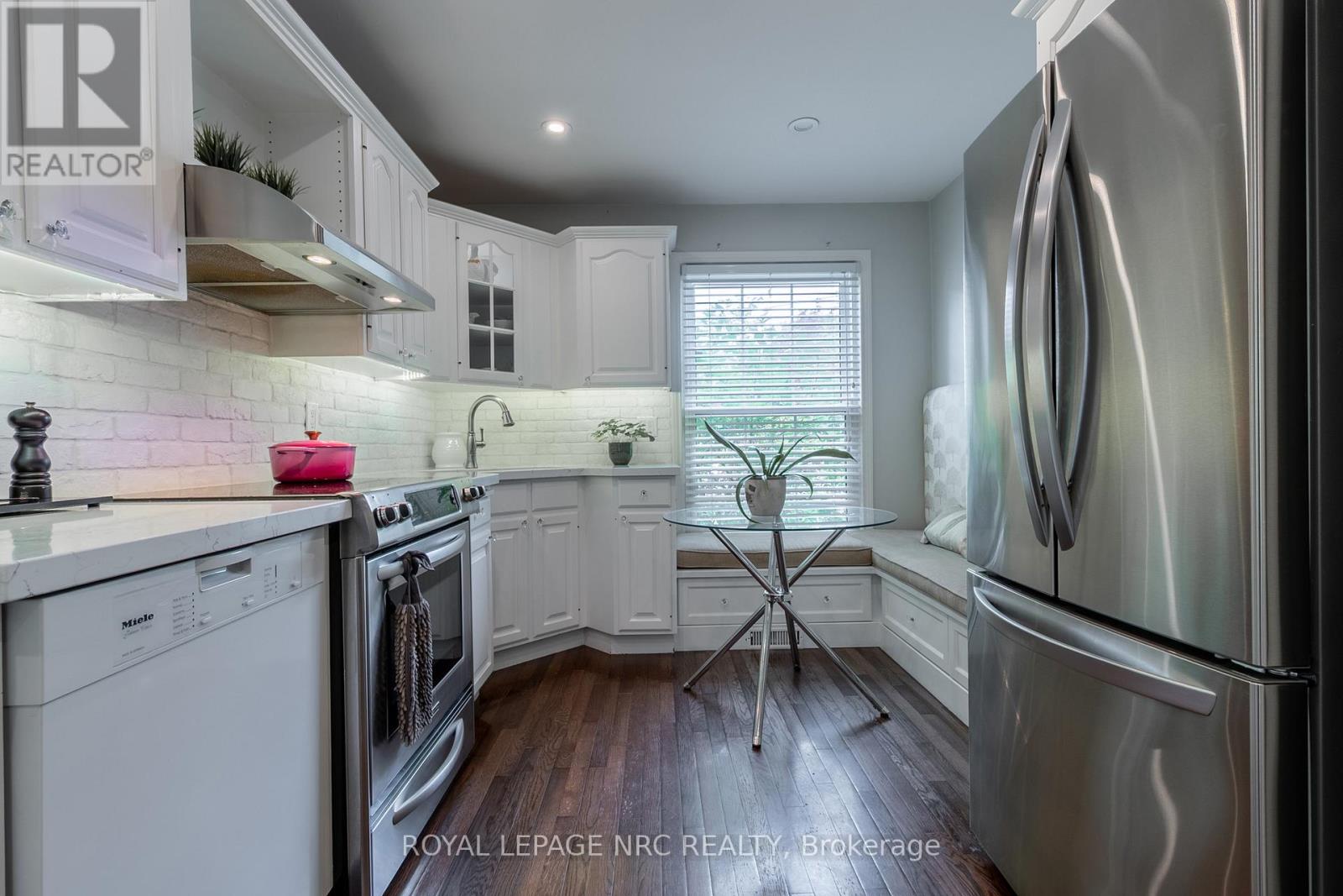 67 Hillcrest Avenue, St. Catharines (Old Glenridge), Ontario  L2R 4Y4 - Photo 19 - X12441846