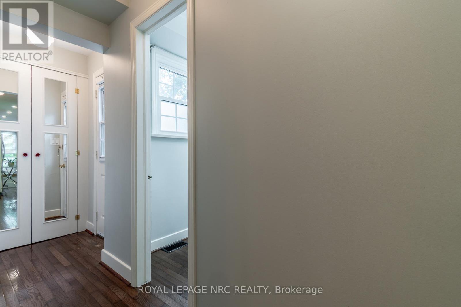 67 Hillcrest Avenue, St. Catharines (Old Glenridge), Ontario  L2R 4Y4 - Photo 22 - X12441846