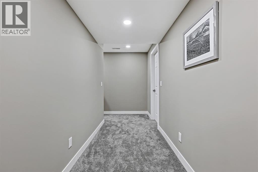 82 Erin Grove Se, Calgary, Alberta  T2B 3L2 - Photo 38 - A2252471