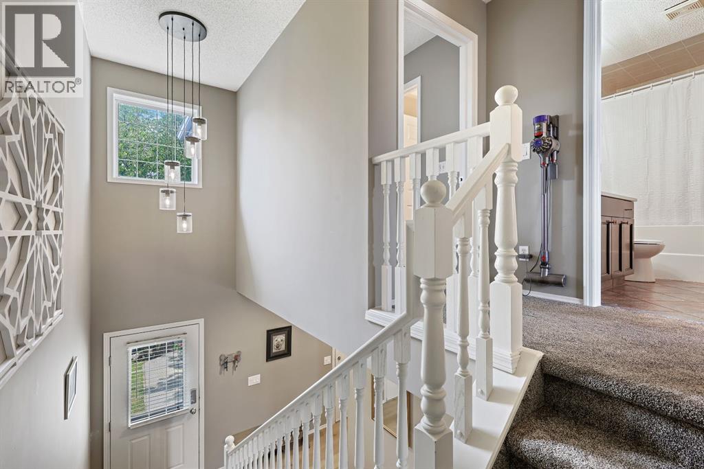 82 Erin Grove Se, Calgary, Alberta  T2B 3L2 - Photo 26 - A2252471