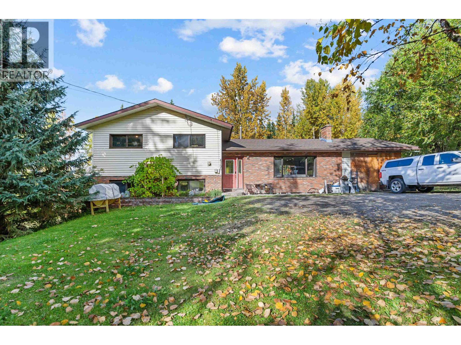 6190 Giscome Road, Prince George, British Columbia  V2N 6T4 - Photo 2 - R3054627