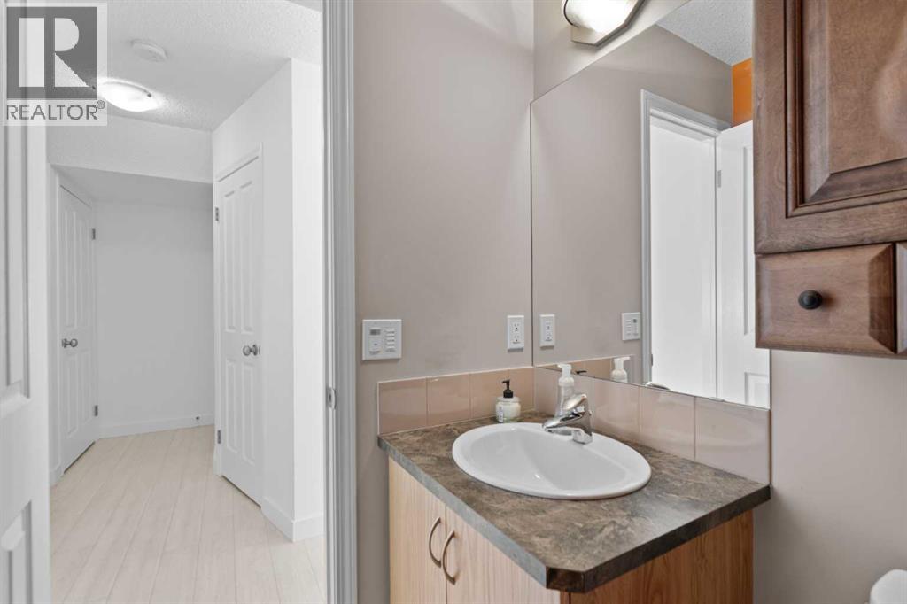 85 Panatella Villas Nw, Calgary, Alberta  T3K 0G6 - Photo 11 - A2258741