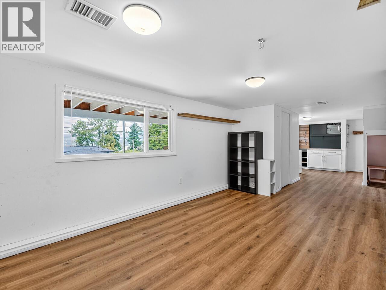 7259 Barnet Road, Burnaby, British Columbia  V5A 1E3 - Photo 16 - R3054844
