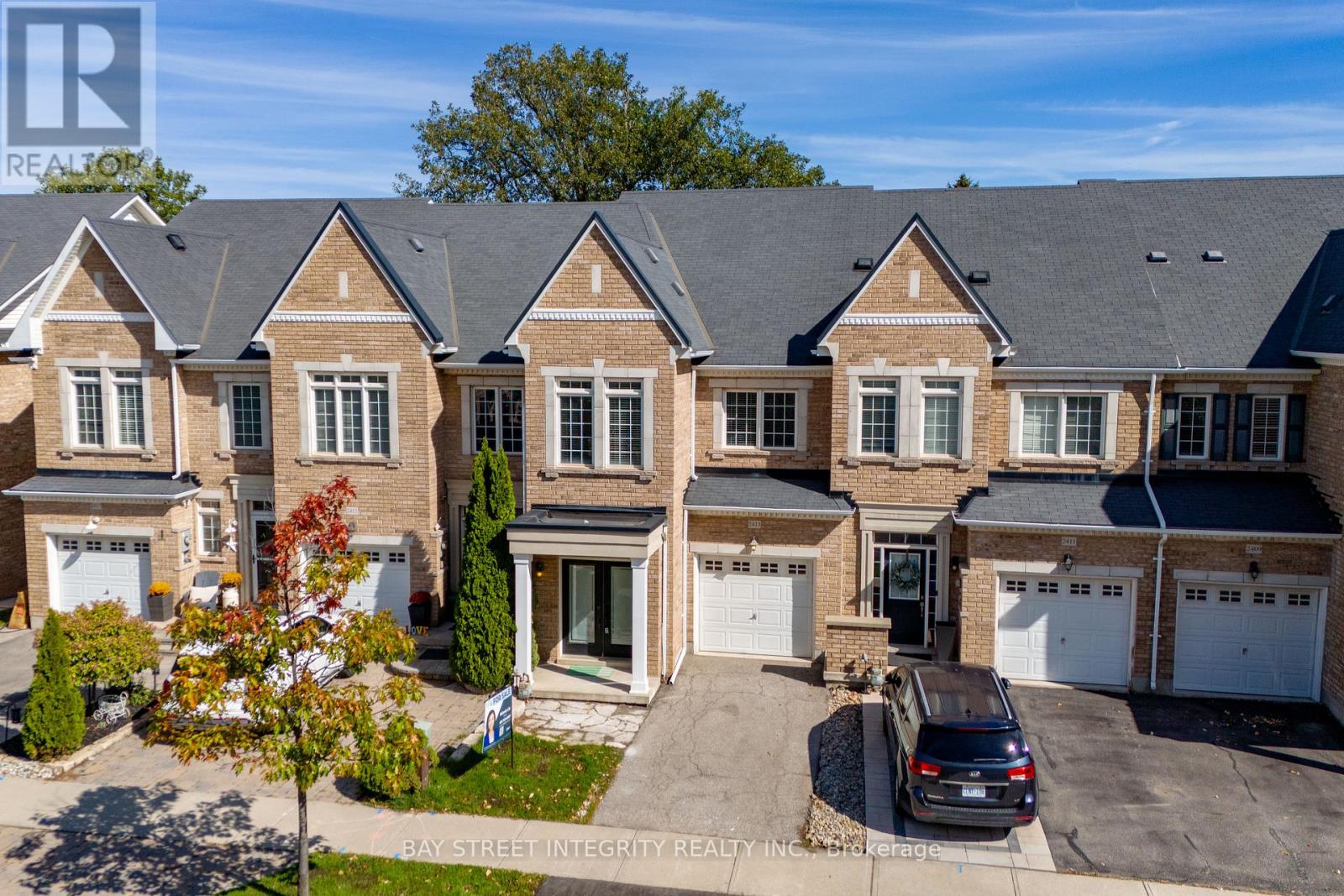 2413 Grand Oak Trail, Oakville, Ontario  L6M 0J4 - Photo 44 - W12439044