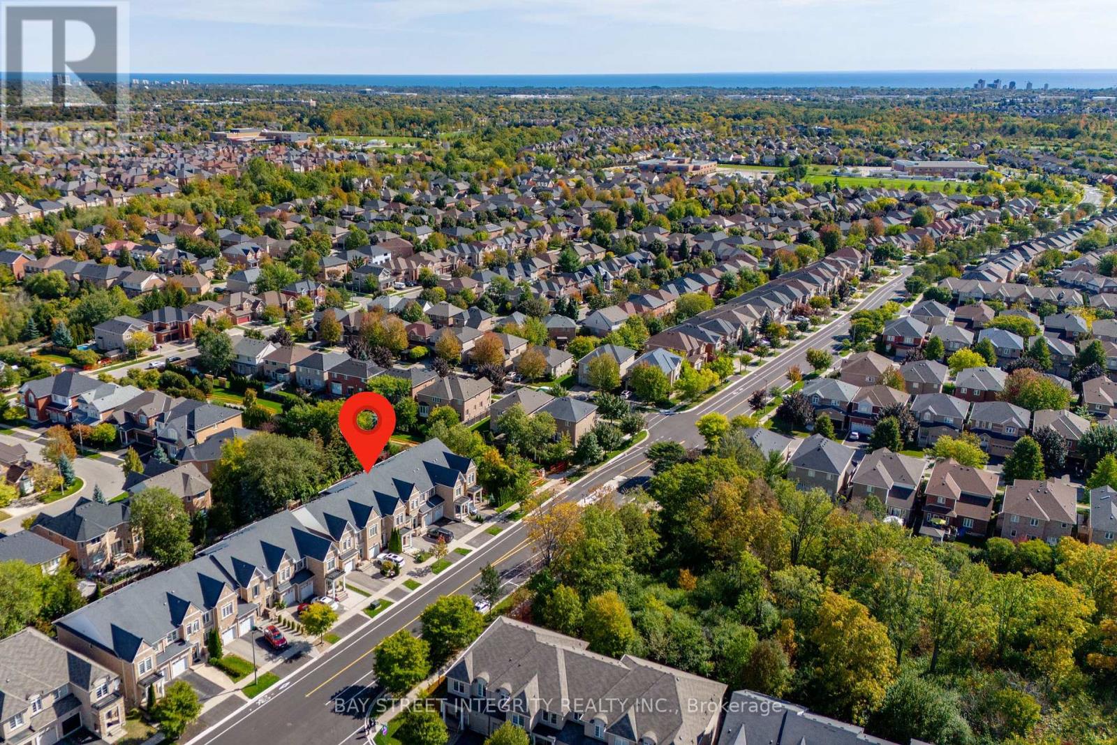 2413 Grand Oak Trail, Oakville, Ontario  L6M 0J4 - Photo 42 - W12439044