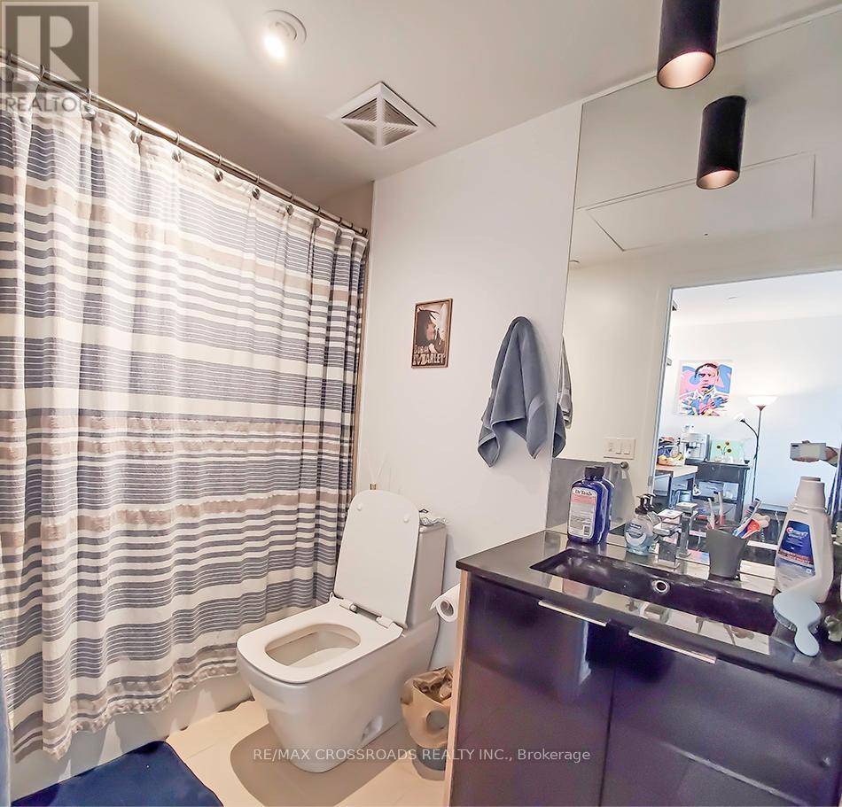 2916 - 70 Temperance Street, Toronto, Ontario  M5H 4E8 - Photo 9 - C12441836