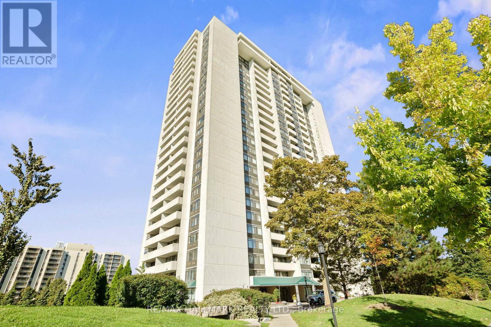 1805 - 3300 Don Mills Road, Toronto (Don Valley Village), Ontario  M2J 4X7 - Photo 1 - C12441845