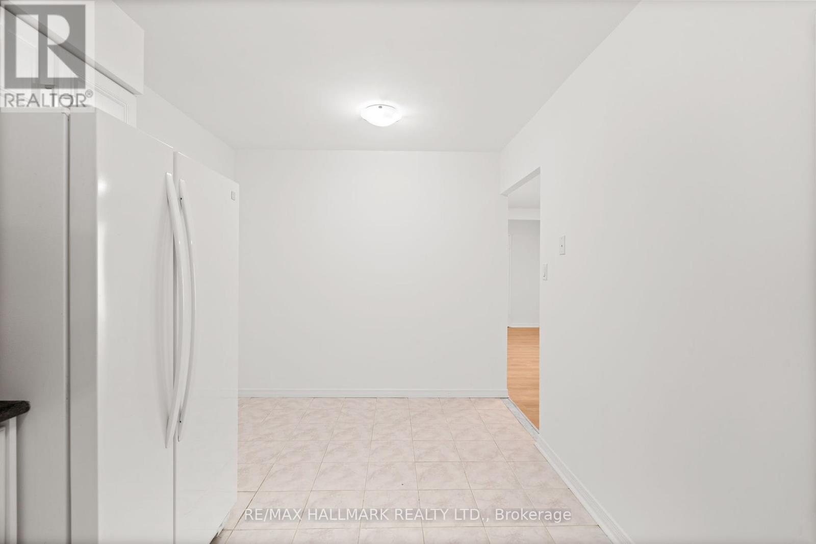 1805 - 3300 Don Mills Road, Toronto (Don Valley Village), Ontario  M2J 4X7 - Photo 10 - C12441845