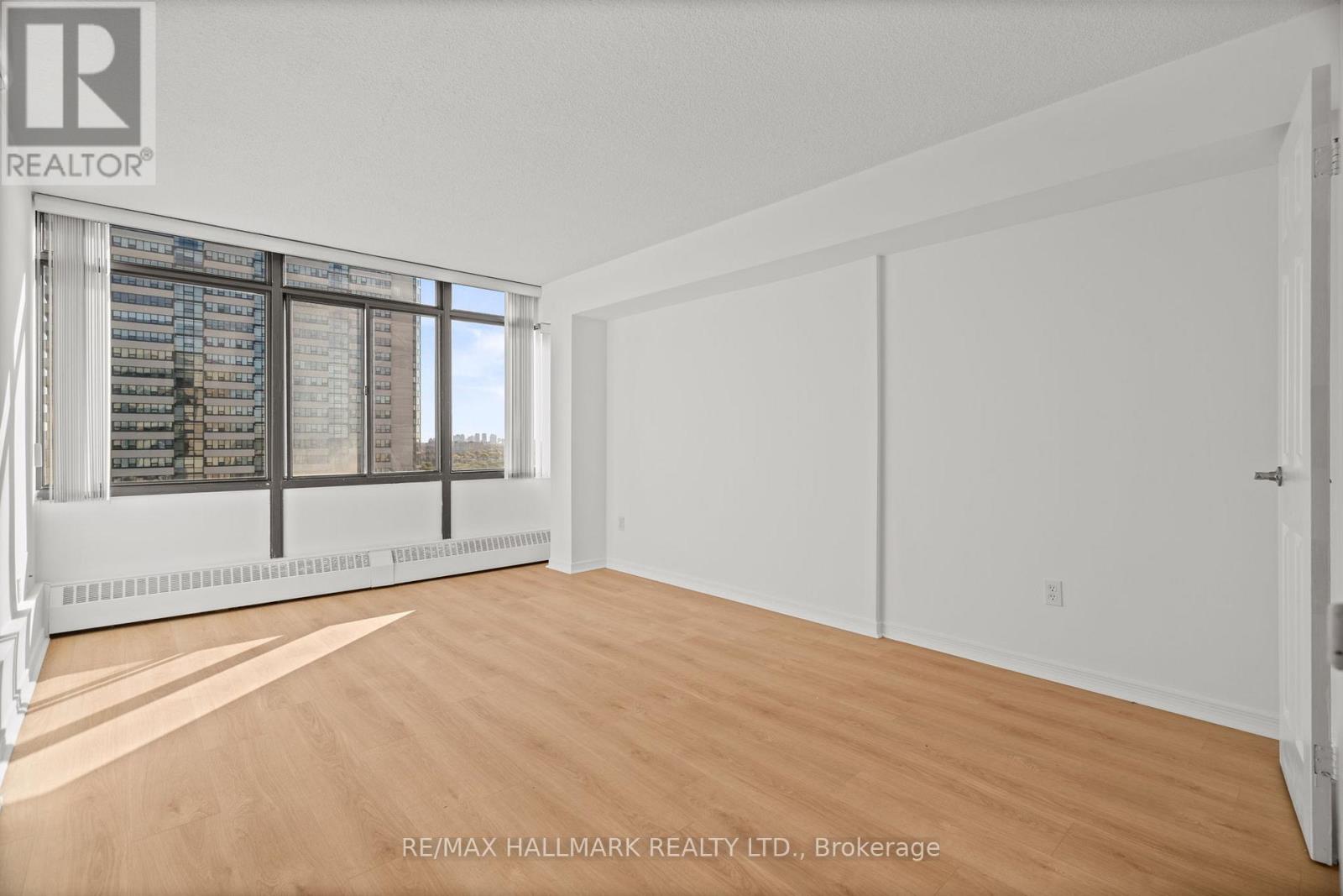 1805 - 3300 Don Mills Road, Toronto (Don Valley Village), Ontario  M2J 4X7 - Photo 13 - C12441845
