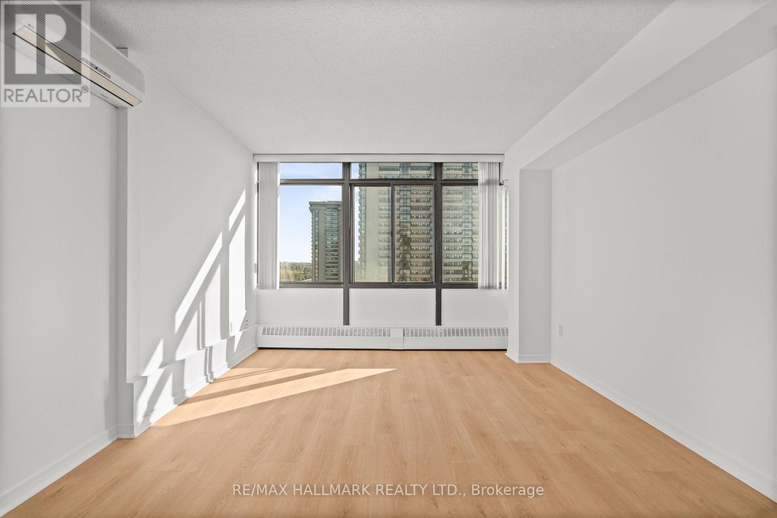 1805 - 3300 Don Mills Road, Toronto (Don Valley Village), Ontario  M2J 4X7 - Photo 14 - C12441845