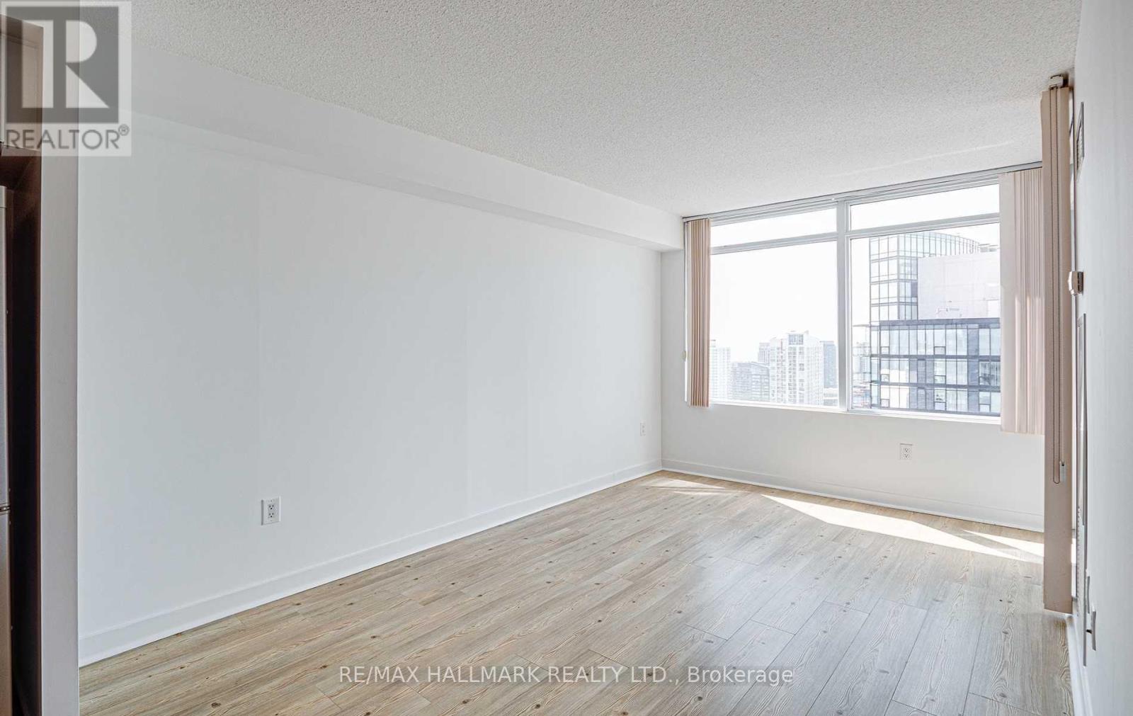 4509 - 25 Telegram Mews, Toronto, Ontario  M5V 3Z1 - Photo 12 - C12441863