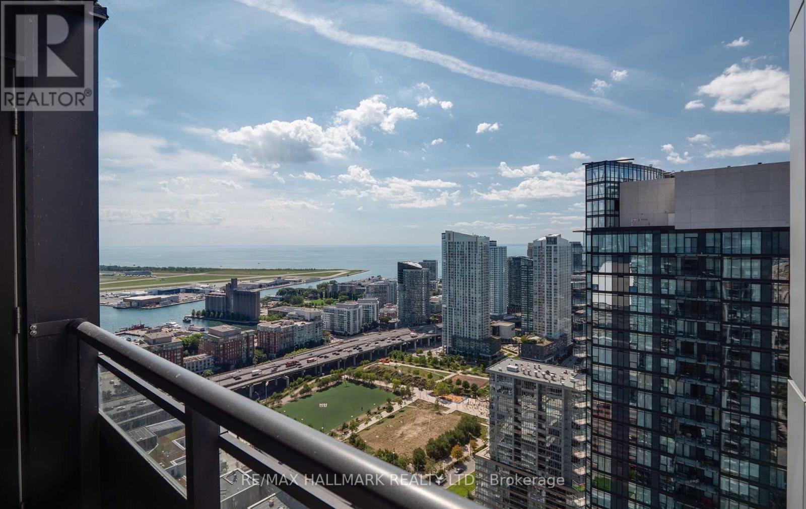 4509 - 25 Telegram Mews, Toronto, Ontario  M5V 3Z1 - Photo 21 - C12441863