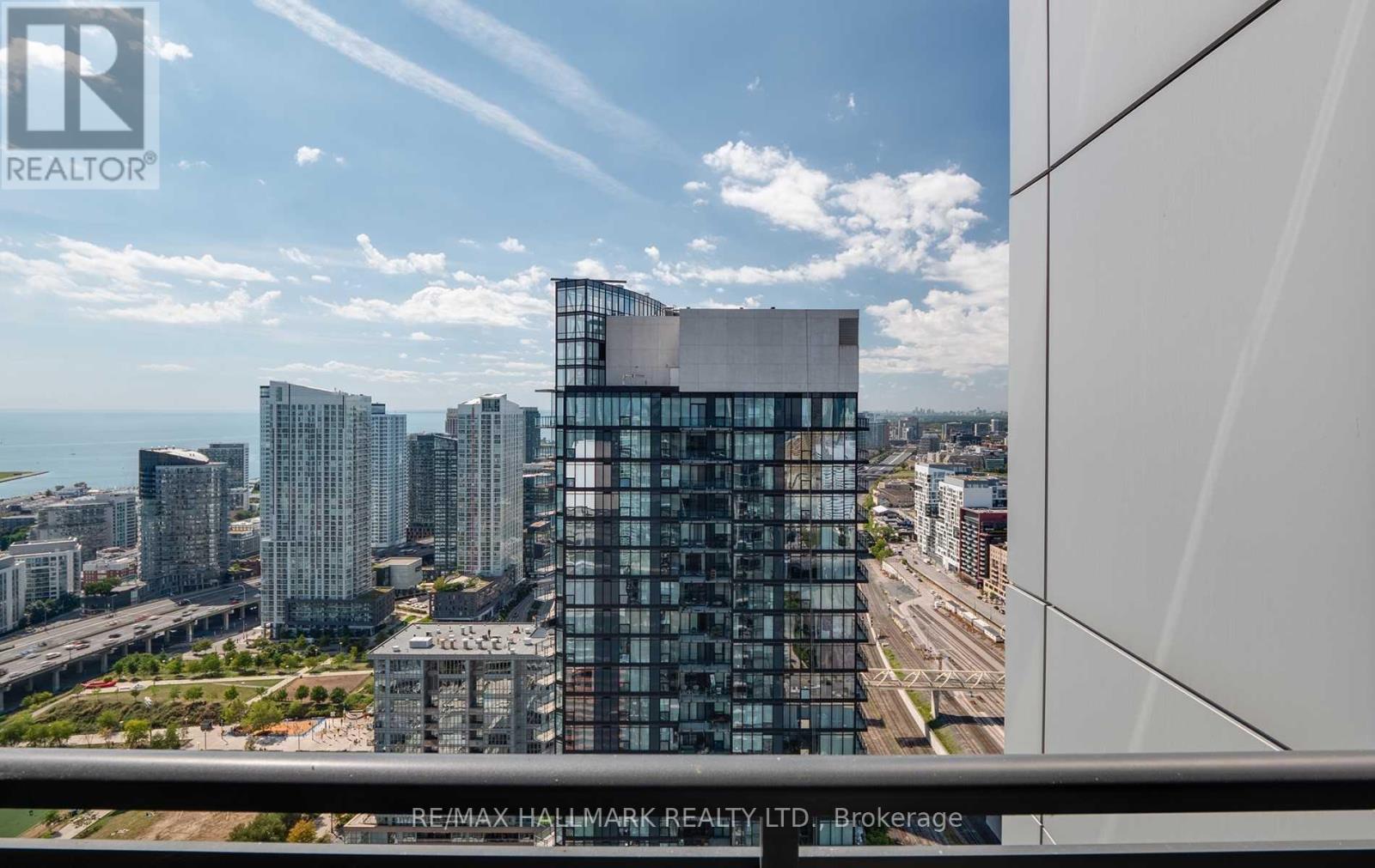 4509 - 25 Telegram Mews, Toronto, Ontario  M5V 3Z1 - Photo 22 - C12441863