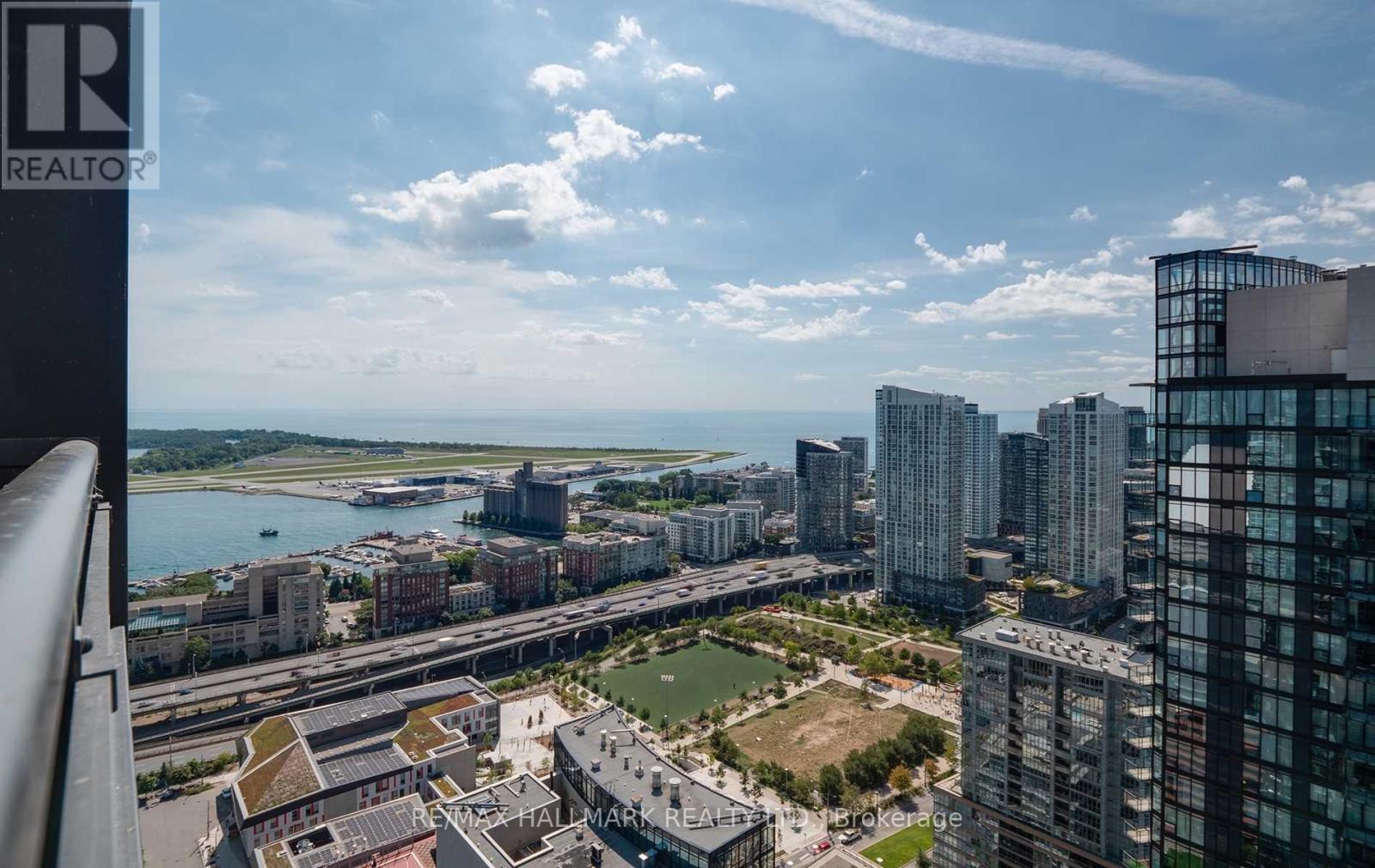 4509 - 25 Telegram Mews, Toronto, Ontario  M5V 3Z1 - Photo 24 - C12441863