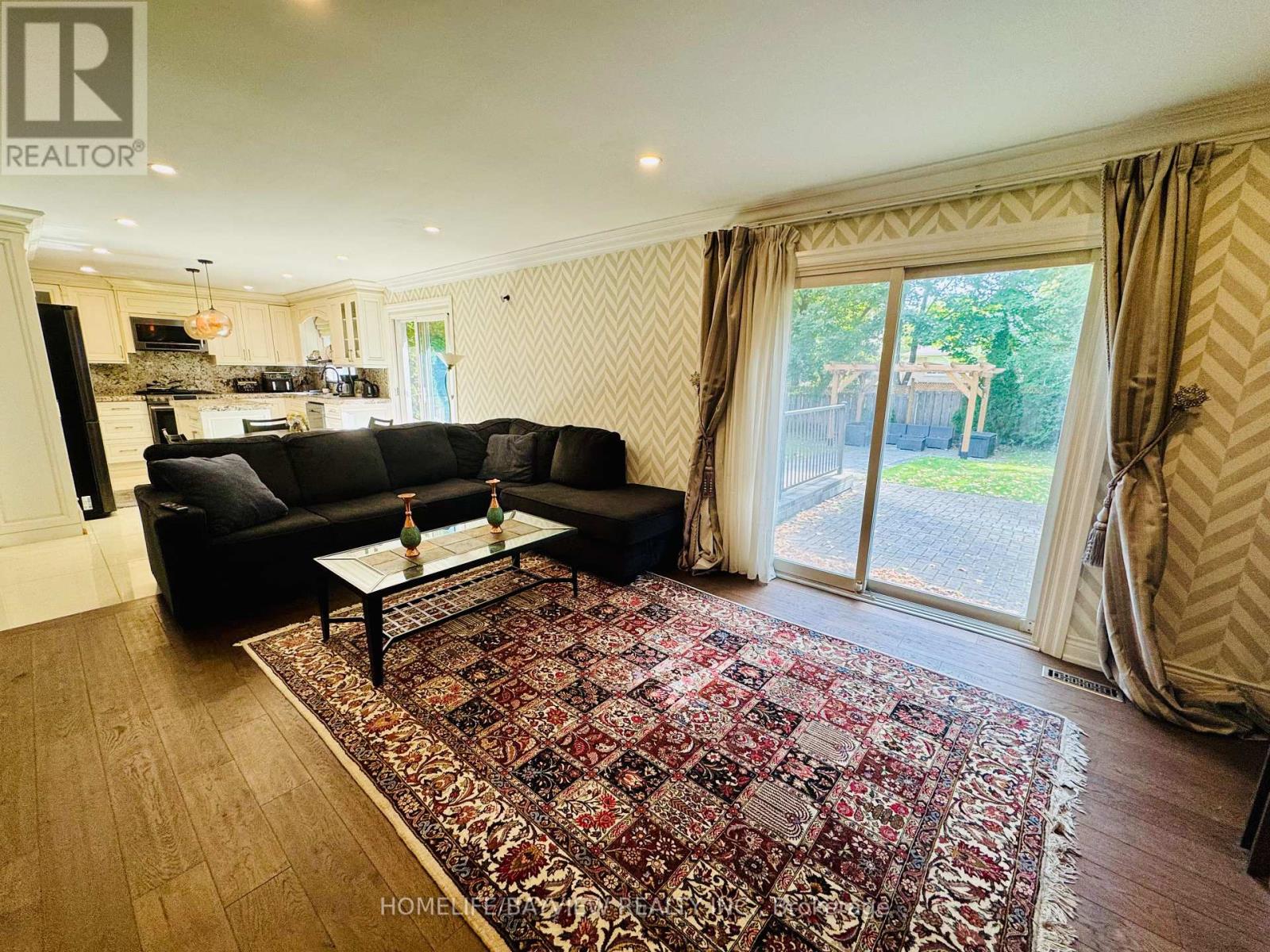 Main - 267 Otonabee Avenue, Toronto, Ontario  M2M 2T3 - Photo 11 - C12441865