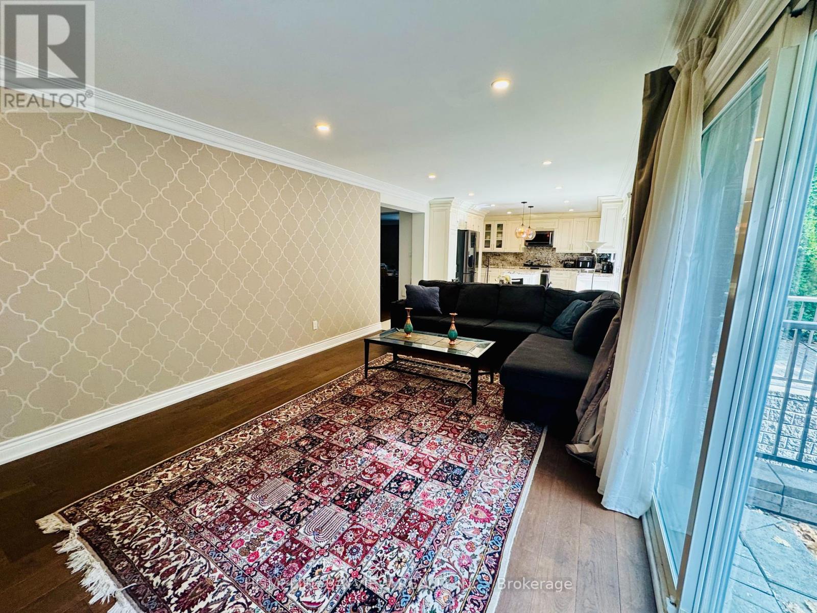 Main - 267 Otonabee Avenue, Toronto, Ontario  M2M 2T3 - Photo 12 - C12441865