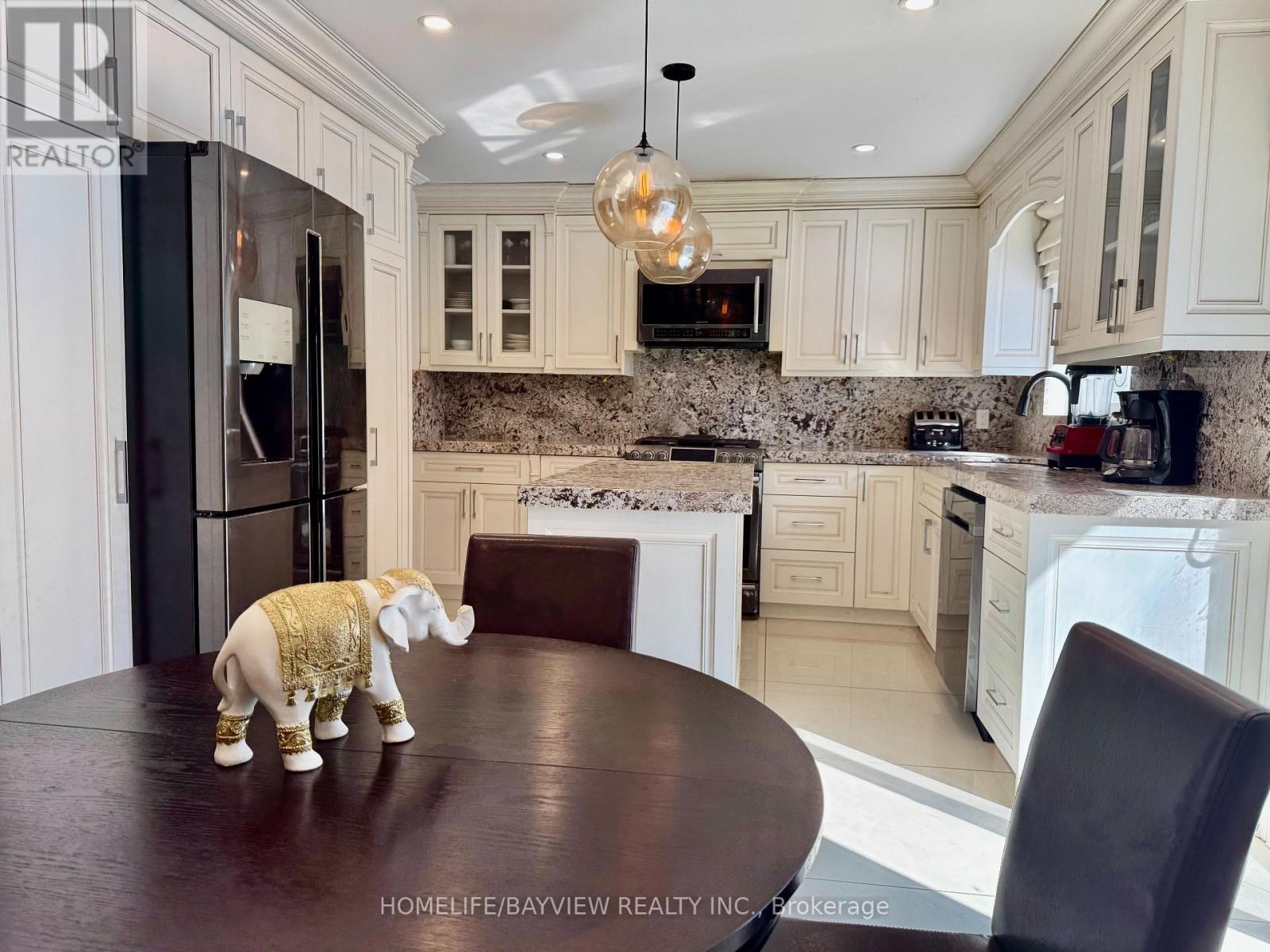 Main - 267 Otonabee Avenue, Toronto, Ontario  M2M 2T3 - Photo 14 - C12441865