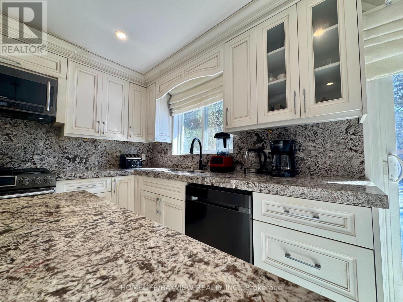 Main - 267 Otonabee Avenue, Toronto, Ontario  M2M 2T3 - Photo 16 - C12441865