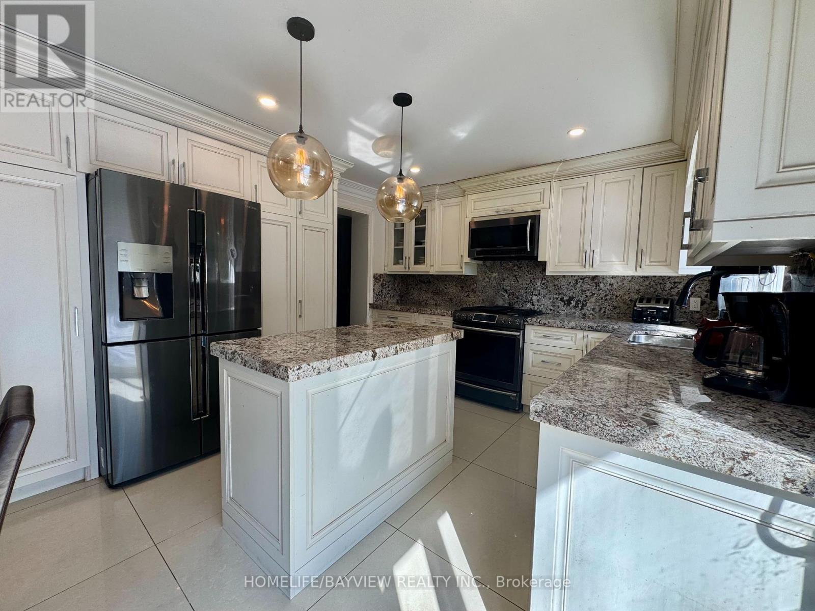 Main - 267 Otonabee Avenue, Toronto, Ontario  M2M 2T3 - Photo 17 - C12441865