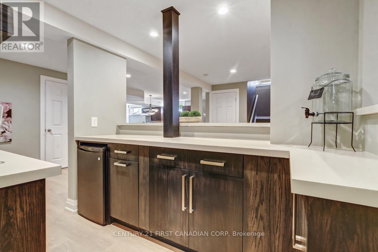 1447 Kains Woods Terrace, London South, Ontario  N6K 4Z6 - Photo 36 - X12439392
