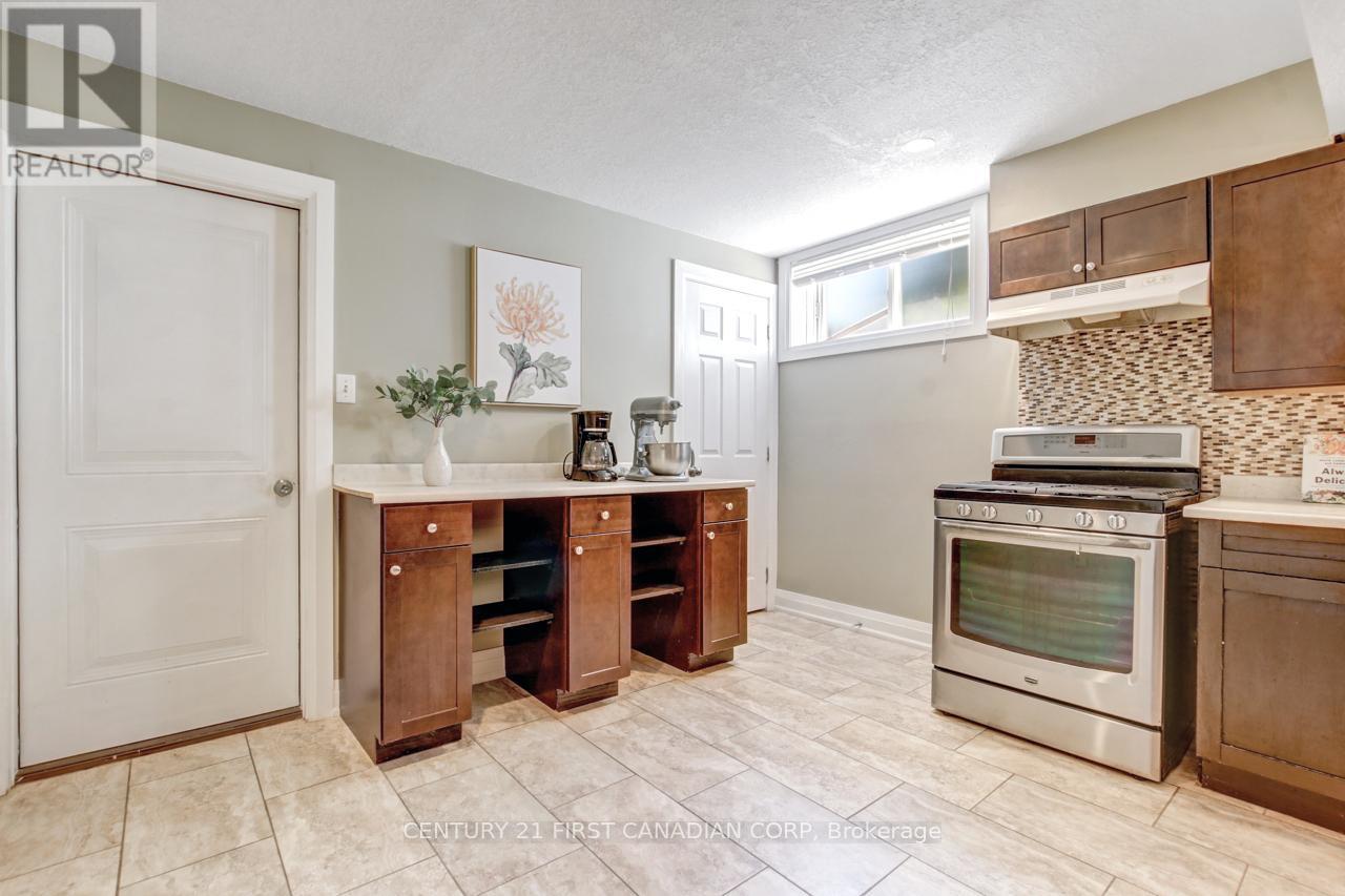 1447 Kains Woods Terrace, London South, Ontario  N6K 4Z6 - Photo 40 - X12439392