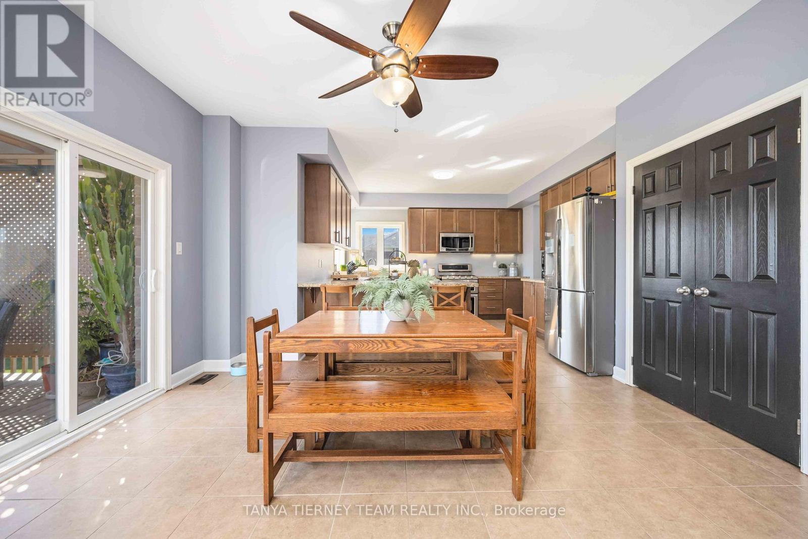 35 Charles Tilley Crescent, Clarington, Ontario  L0A 1J0 - Photo 13 - E12441869