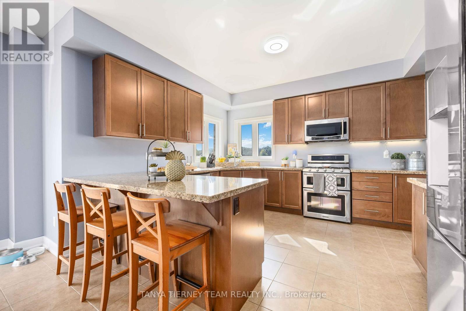 35 Charles Tilley Crescent, Clarington, Ontario  L0A 1J0 - Photo 15 - E12441869