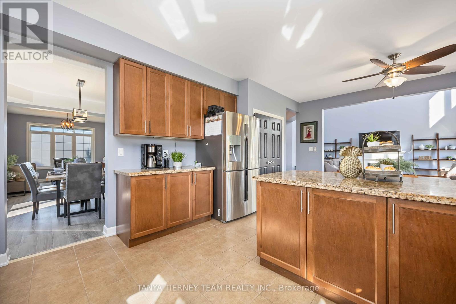 35 Charles Tilley Crescent, Clarington, Ontario  L0A 1J0 - Photo 16 - E12441869