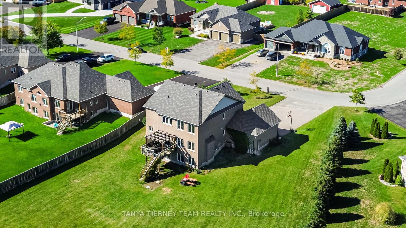 35 Charles Tilley Crescent, Clarington, Ontario  L0A 1J0 - Photo 49 - E12441869