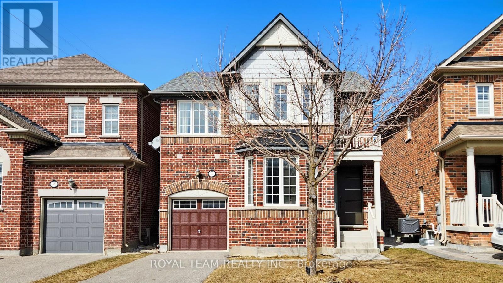 4 Church View Avenue, Markham (Victoria Manor-Jennings Gate), Ontario  L6C 0L6 - Photo 1 - N12441837