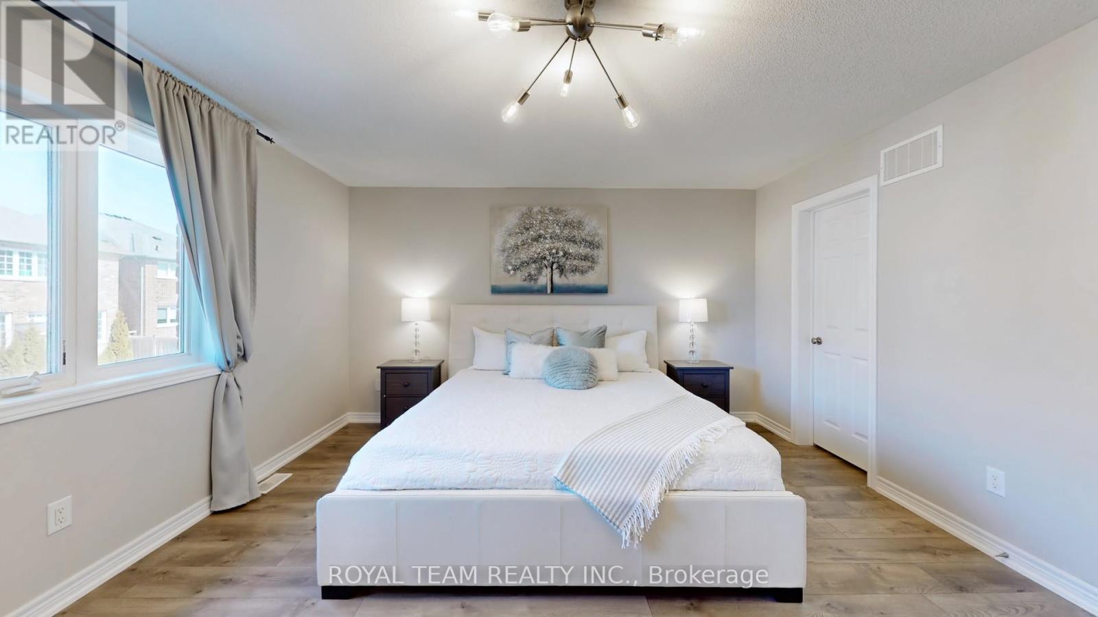 4 Church View Avenue, Markham (Victoria Manor-Jennings Gate), Ontario  L6C 0L6 - Photo 24 - N12441837
