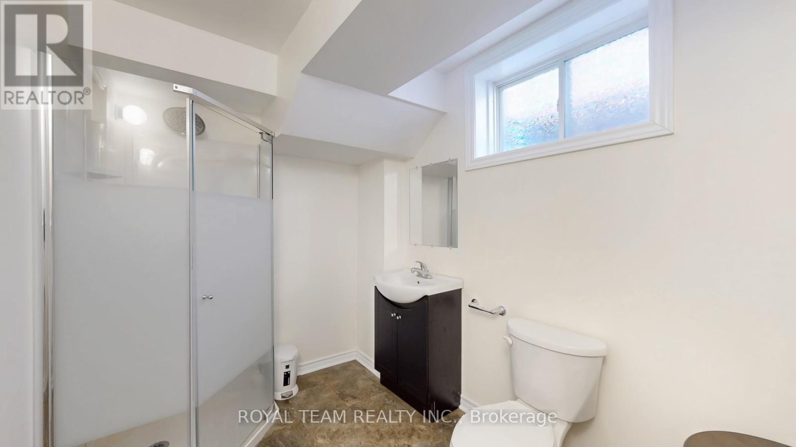 4 Church View Avenue, Markham (Victoria Manor-Jennings Gate), Ontario  L6C 0L6 - Photo 38 - N12441837