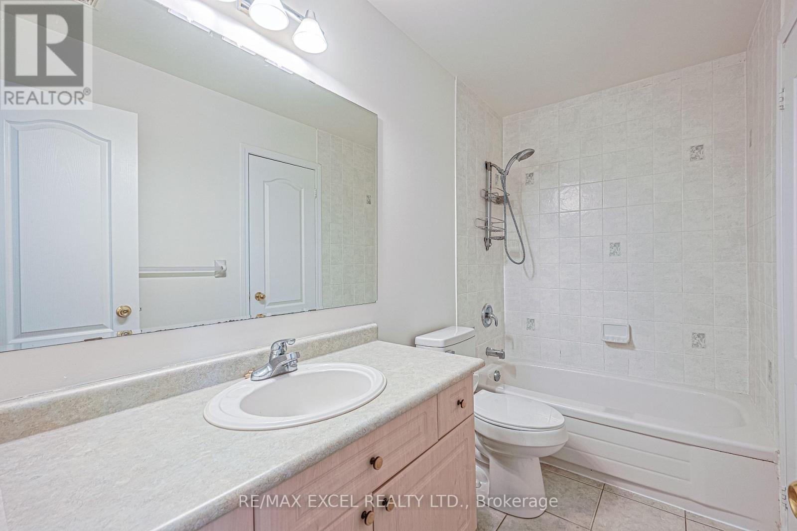 37 Baintree Street, Markham (Wismer), Ontario  L6E 1G5 - Photo 24 - N12441856