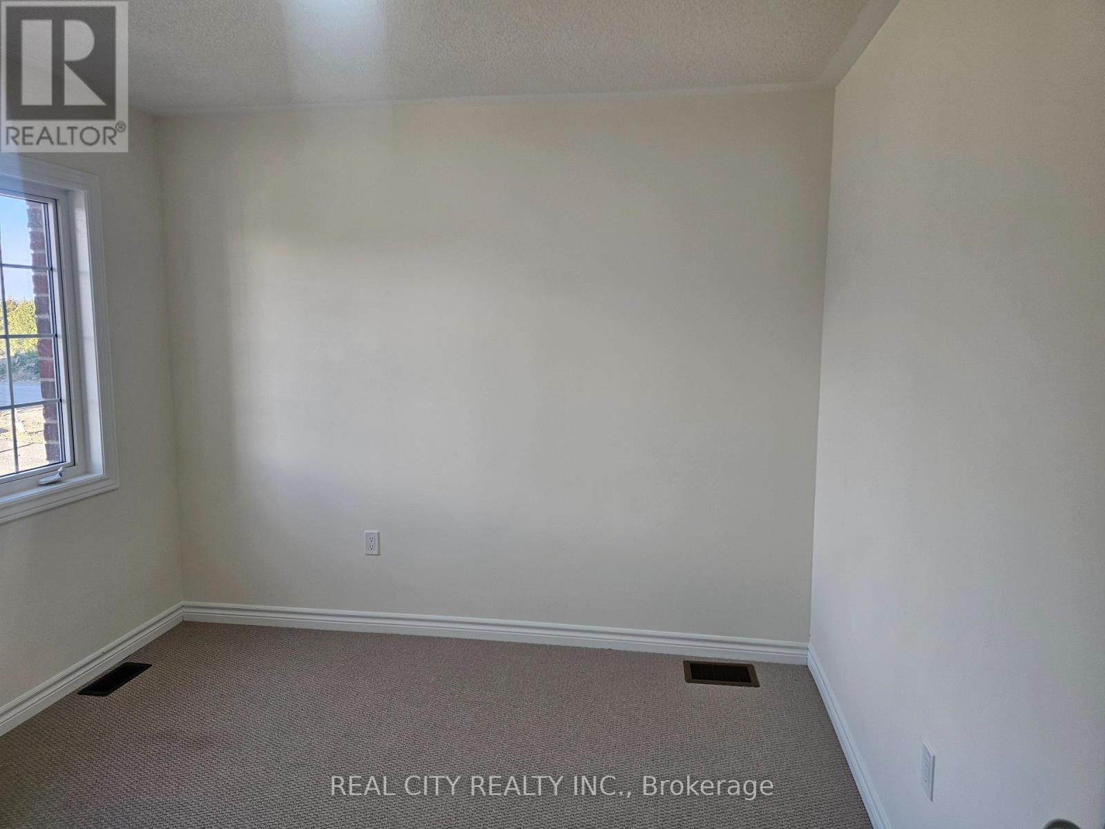 5 Heather Fullerton Road, Georgina, Ontario  L0E 1R0 - Photo 27 - N12441870