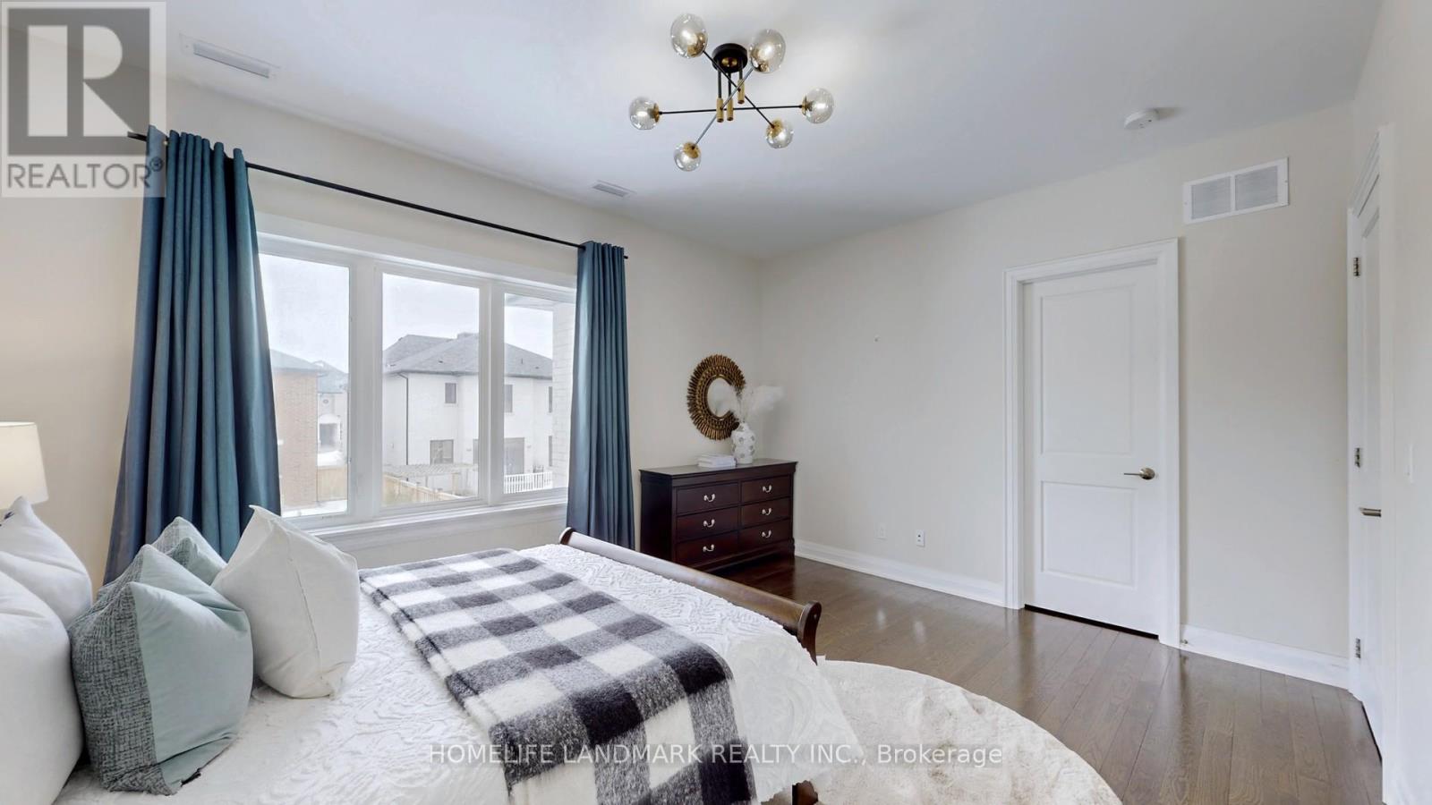 78 Fitzgerald Avenue, Markham (Unionville), Ontario  L3R 4Z7 - Photo 36 - N12441871