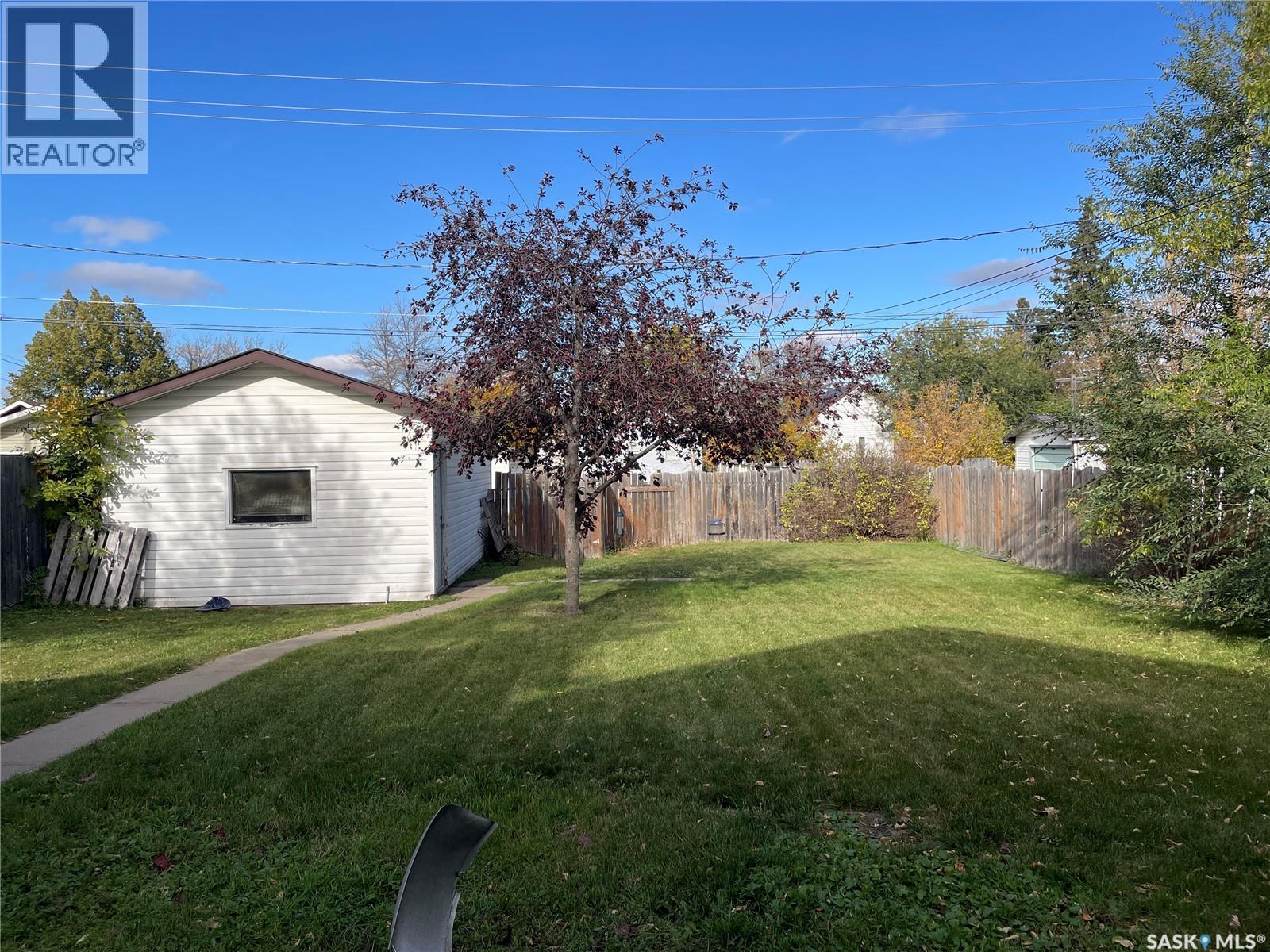 628 5th Street E, Prince Albert, Saskatchewan  S6V 0M2 - Photo 3 - SK019986