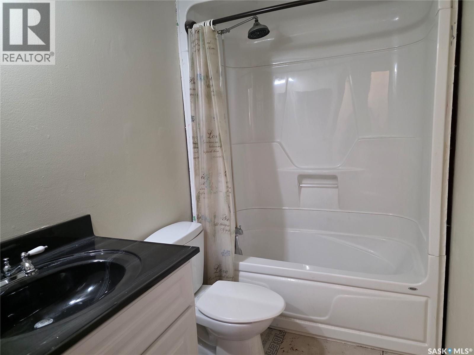 7123 Lanigan Drive, Regina, Saskatchewan  S4X 3Y1 - Photo 13 - SK019971