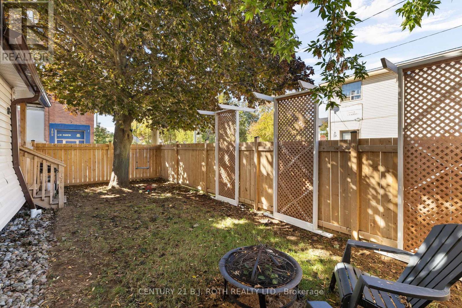 87 Victoria Street, Orillia, Ontario  L3V 2V9 - Photo 19 - S12441855