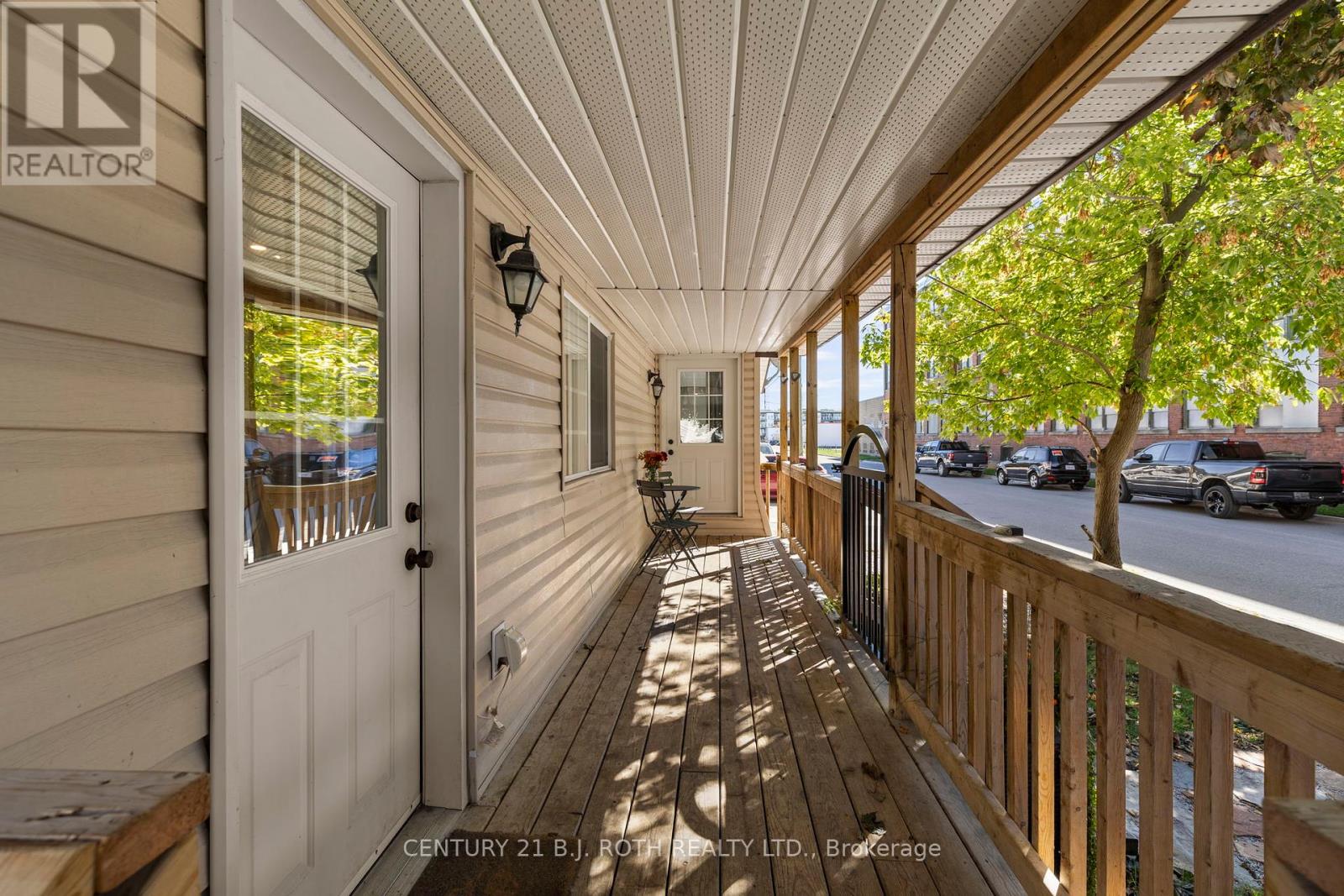 87 Victoria Street, Orillia, Ontario  L3V 2V9 - Photo 22 - S12441855