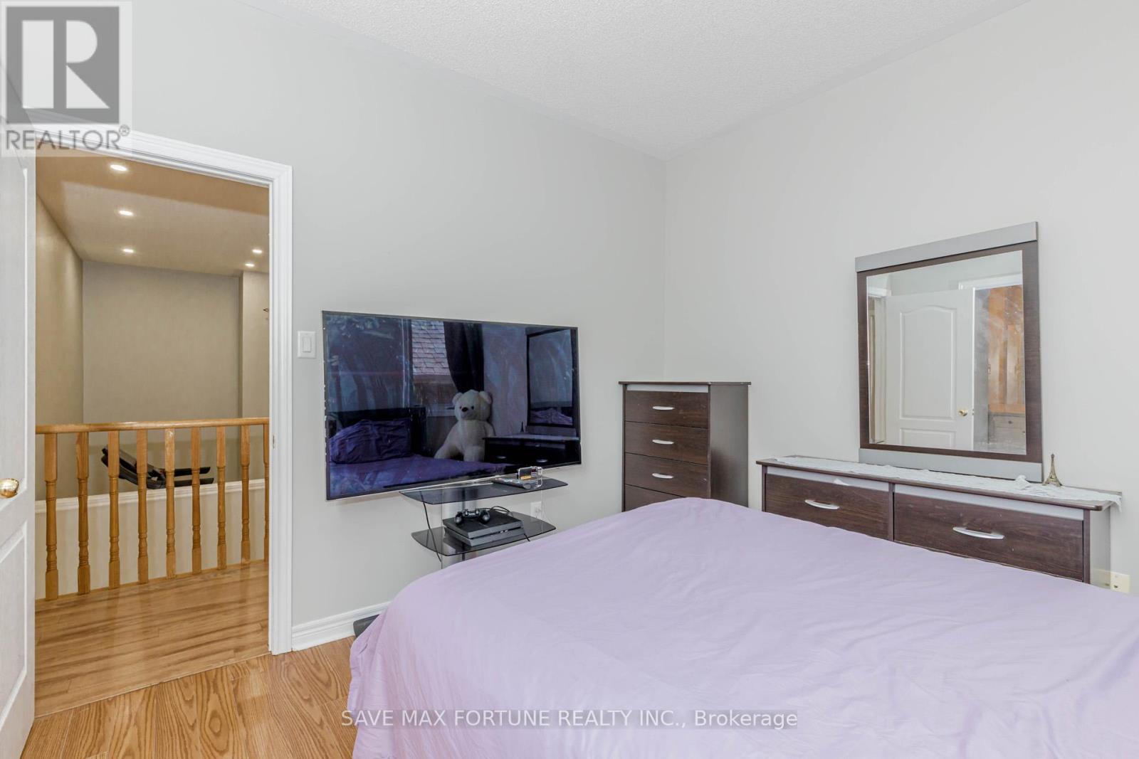 106 Watsonbrook Drive, Brampton (Sandringham-Wellington), Ontario  L6R 0R4 - Photo 33 - W12441625