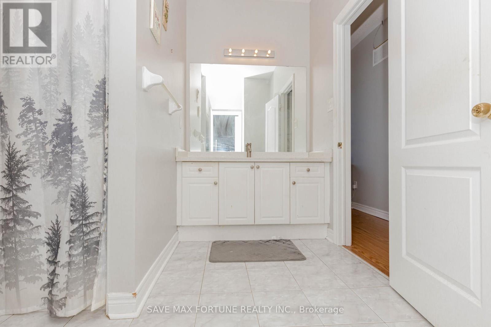 106 Watsonbrook Drive, Brampton (Sandringham-Wellington), Ontario  L6R 0R4 - Photo 37 - W12441625