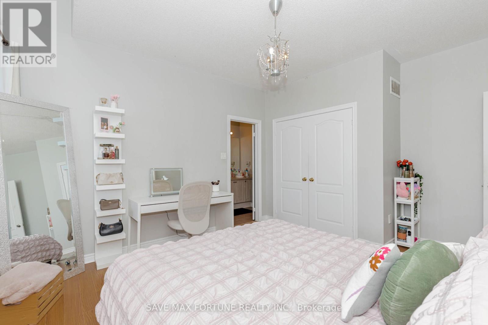 106 Watsonbrook Drive, Brampton (Sandringham-Wellington), Ontario  L6R 0R4 - Photo 31 - W12441625