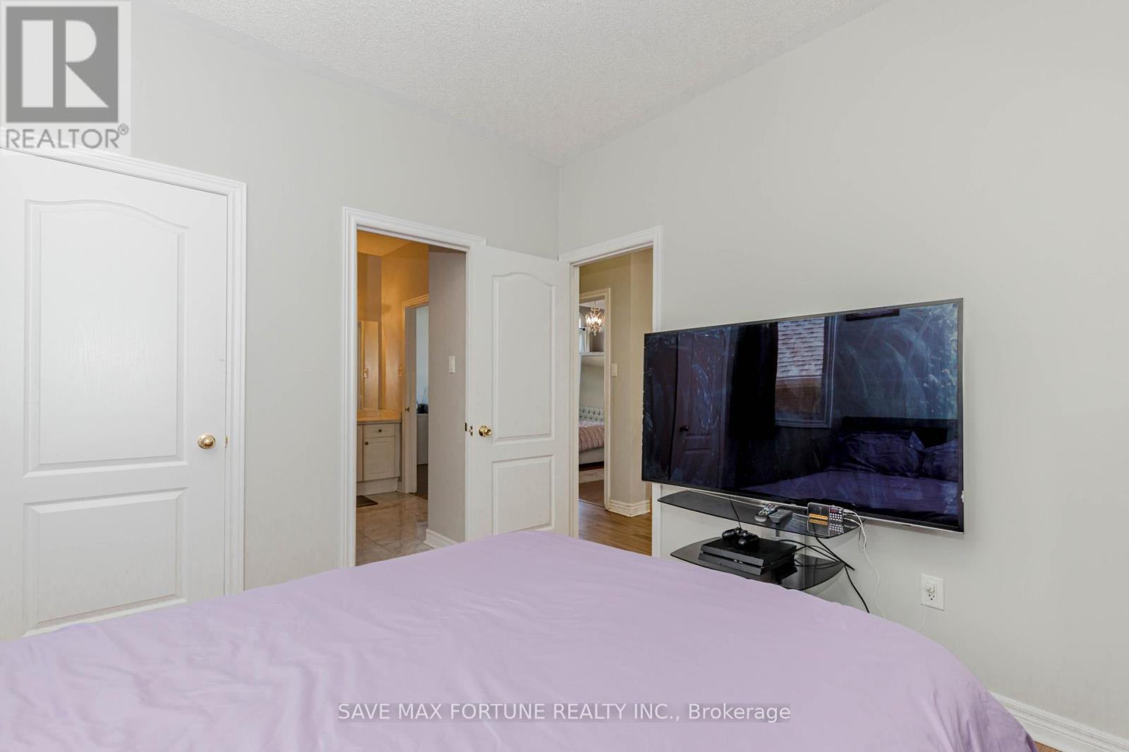 106 Watsonbrook Drive, Brampton (Sandringham-Wellington), Ontario  L6R 0R4 - Photo 34 - W12441625