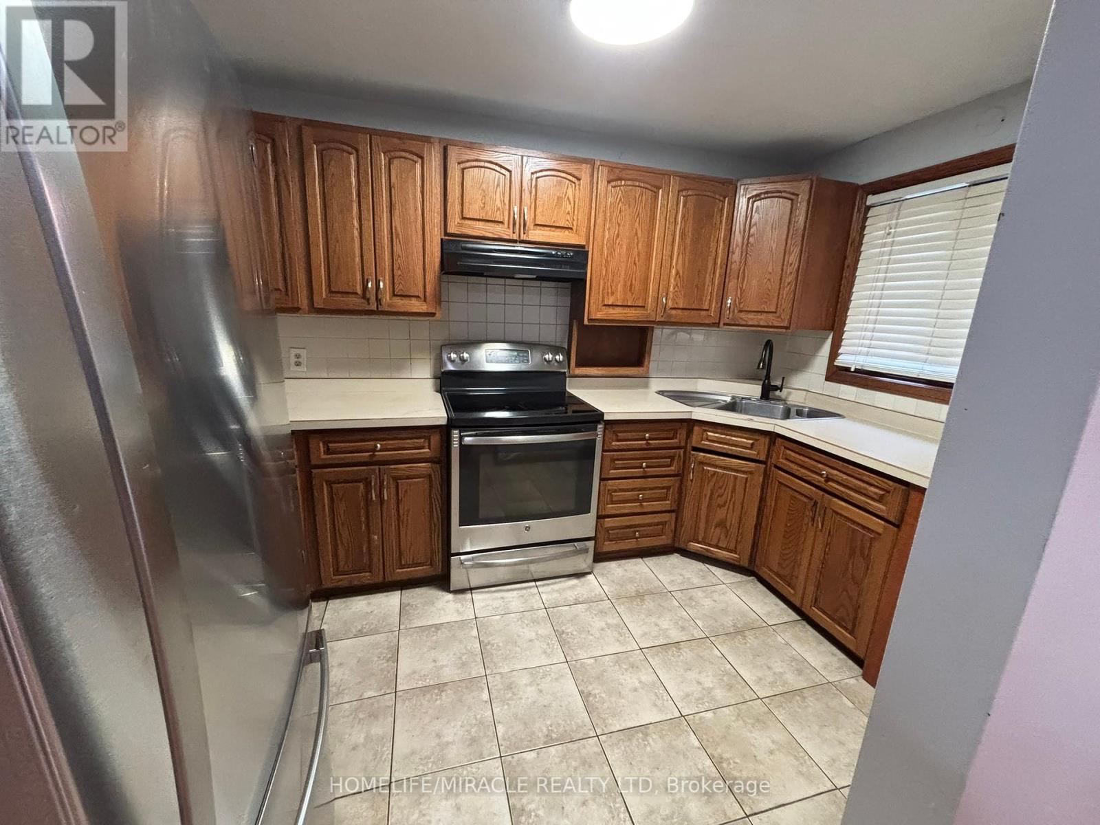 5 - 1381 Hwy 8, Cambridge, Ontario  N1R 5S2 - Photo 11 - X12441816