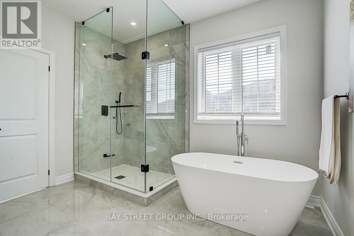 146 Petgor Path, Oakville (Go Glenorchy), Ontario  L6H 0Y6 - Photo 19 - W12441876