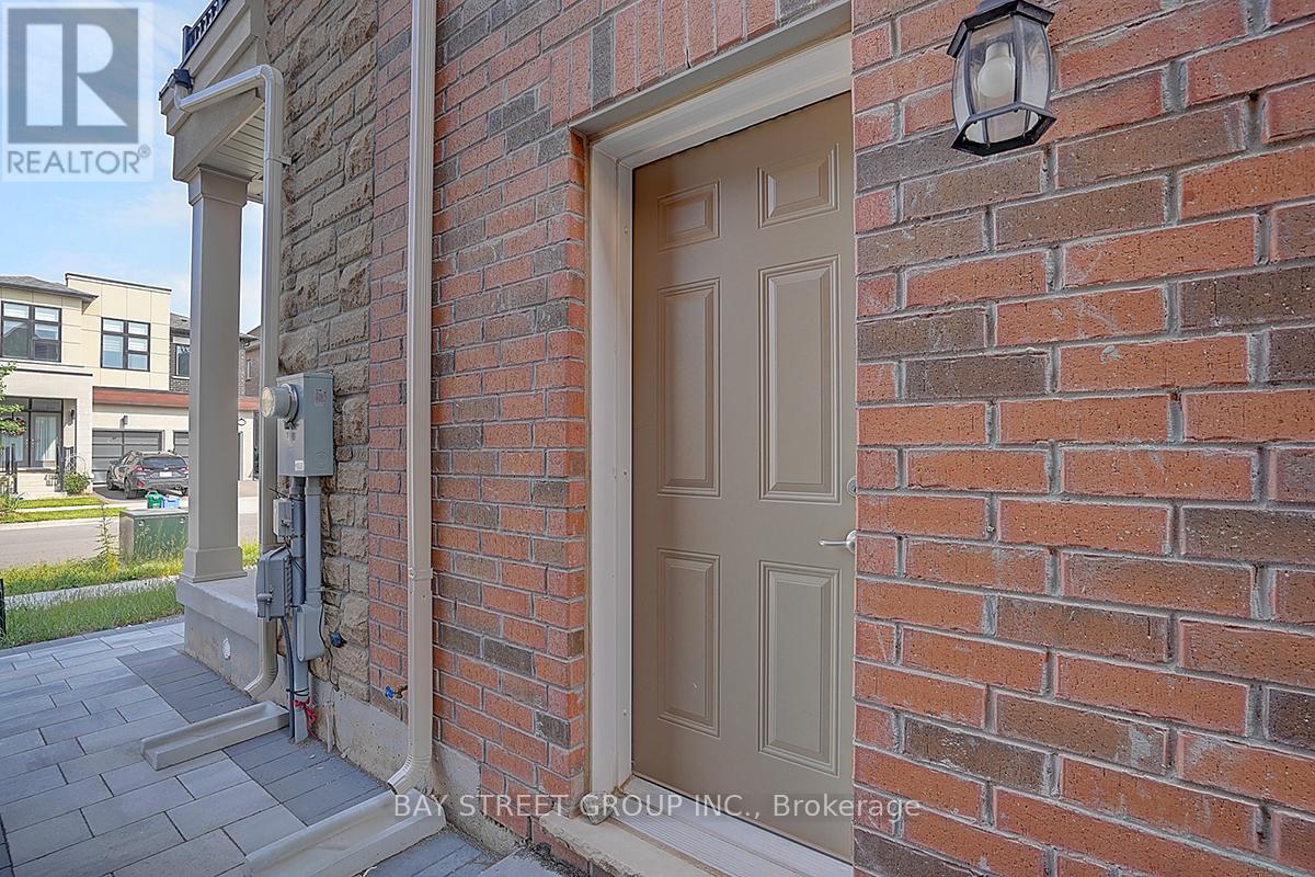 146 Petgor Path, Oakville (Go Glenorchy), Ontario  L6H 0Y6 - Photo 33 - W12441876