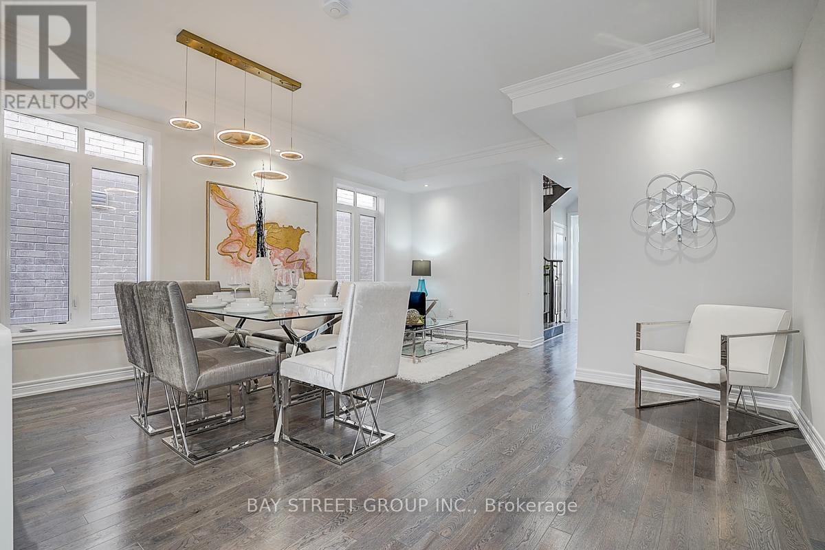 146 Petgor Path, Oakville (Go Glenorchy), Ontario  L6H 0Y6 - Photo 6 - W12441876