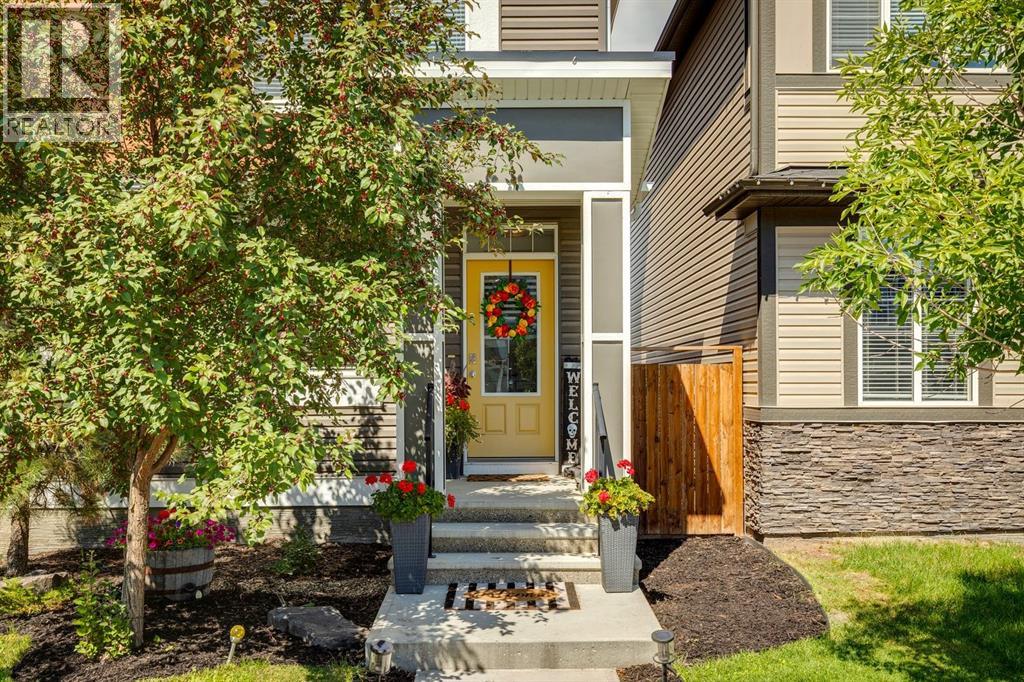 53 Seton Manor Se, Calgary, Alberta  T2C 2C9 - Photo 2 - A2261862